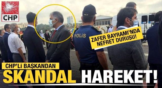 CHP'li ilçe Başkanı Ali Narin'den 30 Ağustos Zafer Bayramı töreninde skandal hareket!