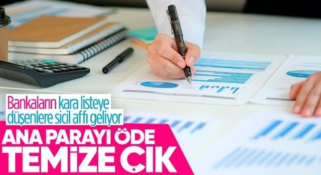 Kredi kartı borcunu ödeyenlerin sicilleri temizlenecek