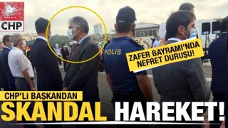 CHP'li ilçe Başkanı Ali Narin'den 30 Ağustos Zafer Bayramı töreninde skandal hareket!