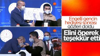 Cumhurbaşkanı Erdoğan'a, Engelli Öğretmen Atama Töreni'nde anlamlı hediye