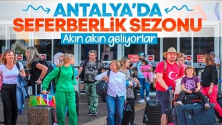 Ruslar, seferberlik ilanıyla Antalya'ya akın etti