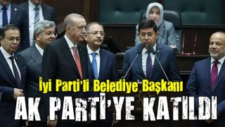 İyi Parti'li başkan AK Parti'ye katıldı! Rozetini Erdoğan taktı