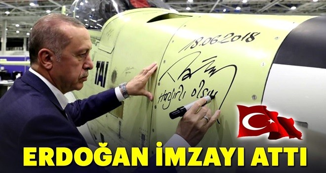 Cumhurbaşkanı Erdoğan gençlerle Atak Helikopteri üretim bandını gezdi